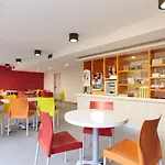Kyriad Eco - - La Defense Ξενοδοχείο 2*