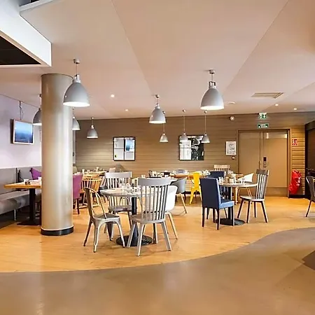 Hotel Kyriad Eco - - La Defense 2*