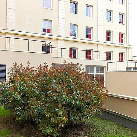 Kyriad Eco - - La Defense 2*