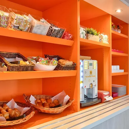 Kyriad Eco - - La Defense Suresnes