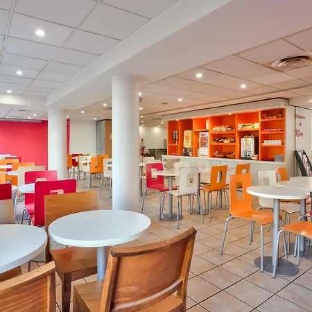Hotel Kyriad Eco - - La Defense 2*