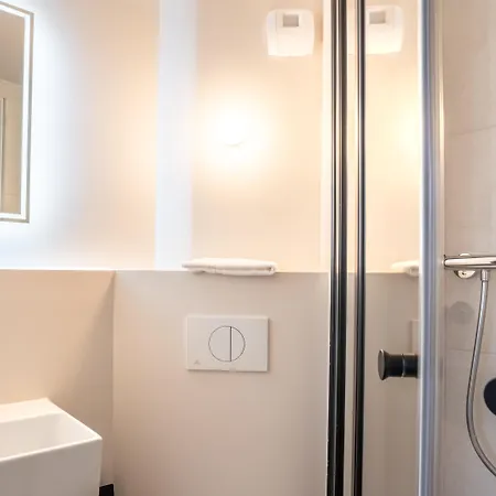 Kyriad Eco - - La Defense Hotel 2*